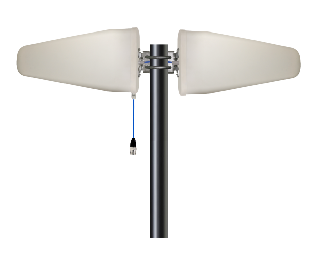 Doppel Yagi Super Logarithm Richtantenne für GSM repeater Doppel Yagi Super Logarithm Richtantenne für GSM repeater